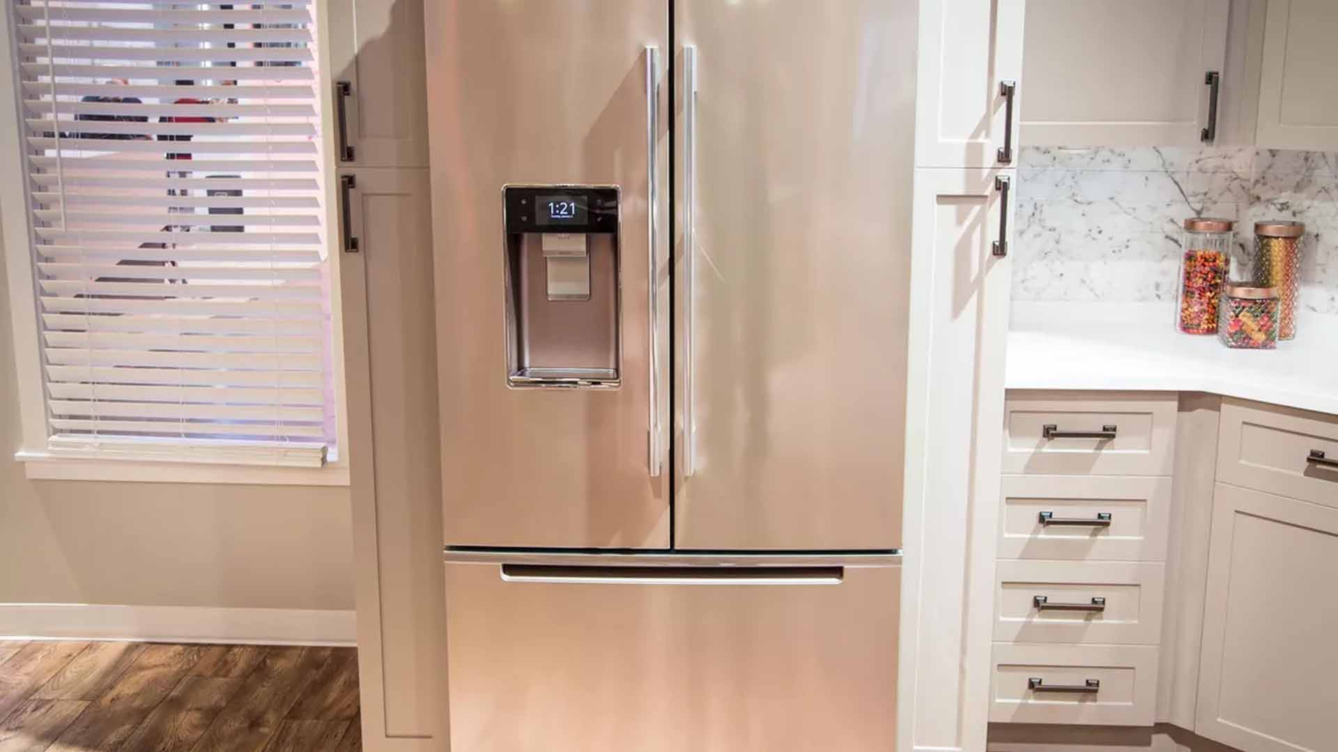 Whirlpool Bottom Freezer Refrigerator Repair Near Me | Whirlpool Appliance Repairs